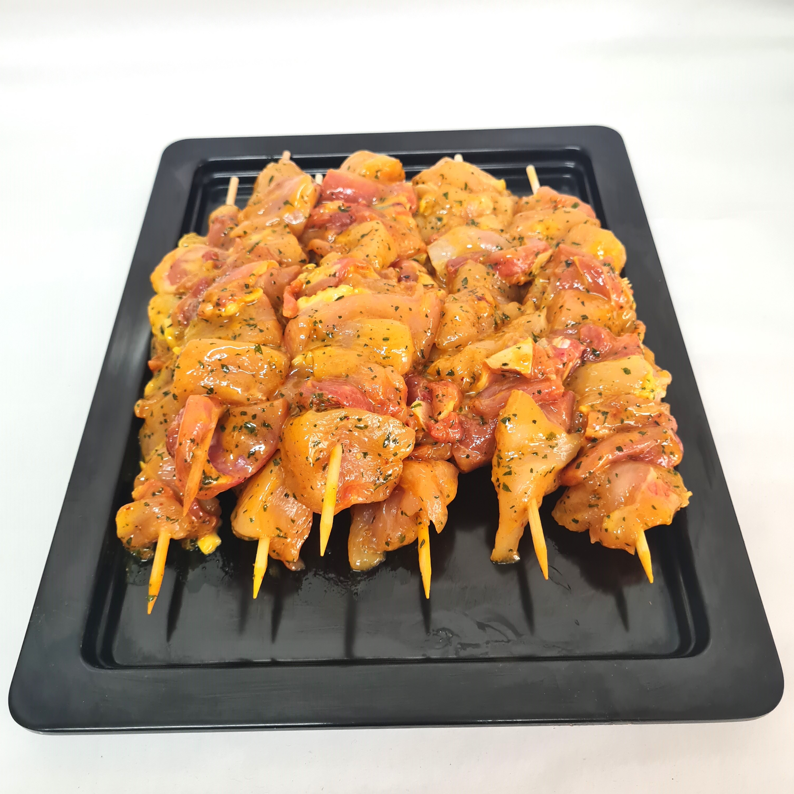 Broquetes Pollastre de pagès salsa curri 500g 4u.