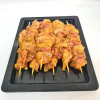 Broquetes Pollastre de pagès salsa curri 500g 4u.